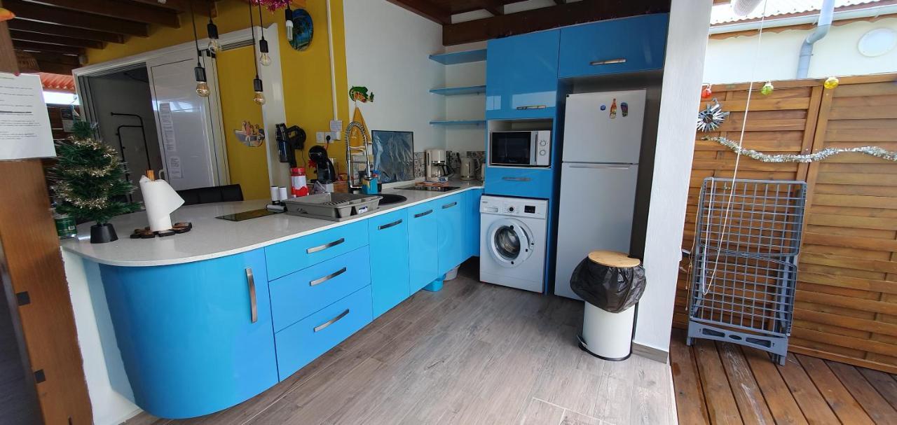 "Chez Claudia "Charmant Logement Avec Jacuzzi Privatif En Toute Intimite Sur Belle Terrasse Exterieure En Bois Et Piscine Courcelles Esterno foto