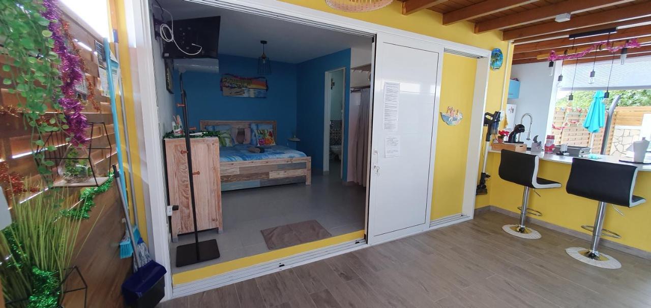 "Chez Claudia "Charmant Logement Avec Jacuzzi Privatif En Toute Intimite Sur Belle Terrasse Exterieure En Bois Et Piscine Courcelles Esterno foto