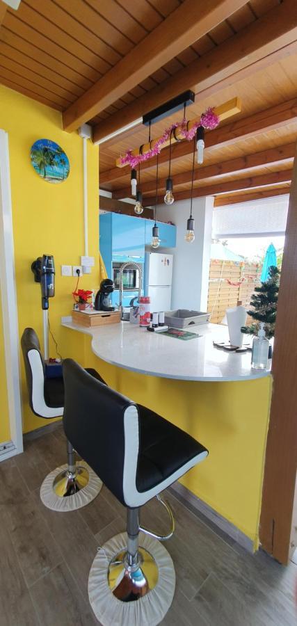 "Chez Claudia "Charmant Logement Avec Jacuzzi Privatif En Toute Intimite Sur Belle Terrasse Exterieure En Bois Et Piscine Courcelles Esterno foto