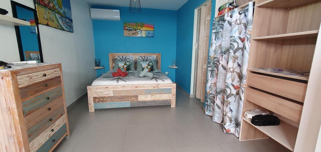 "Chez Claudia "Charmant Logement Avec Jacuzzi Privatif En Toute Intimite Sur Belle Terrasse Exterieure En Bois Et Piscine Courcelles Esterno foto