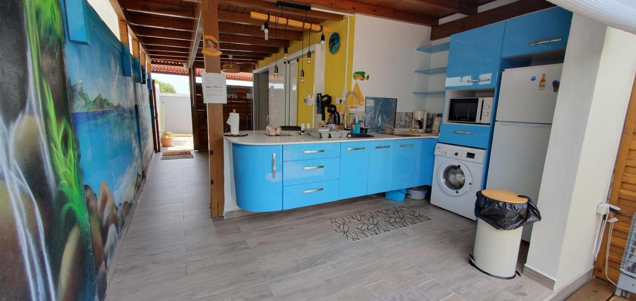 "Chez Claudia "Charmant Logement Avec Jacuzzi Privatif En Toute Intimite Sur Belle Terrasse Exterieure En Bois Et Piscine Courcelles Esterno foto